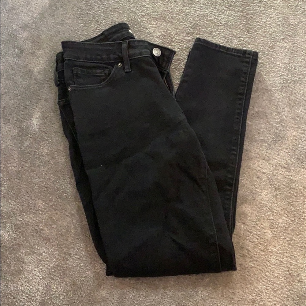 Black Levi jeans